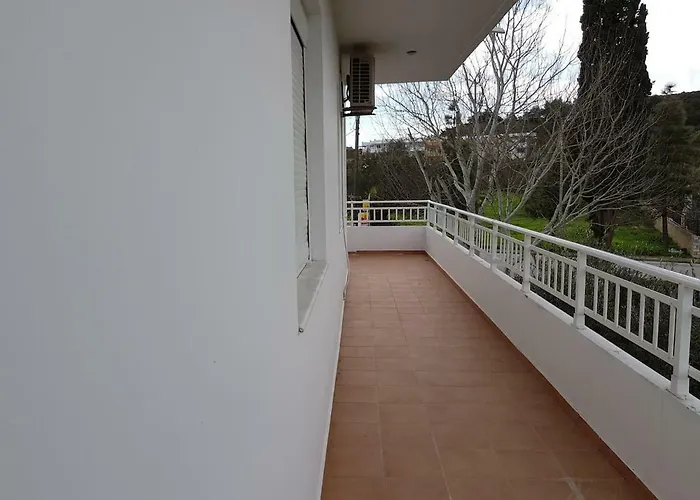 Theti Apartment